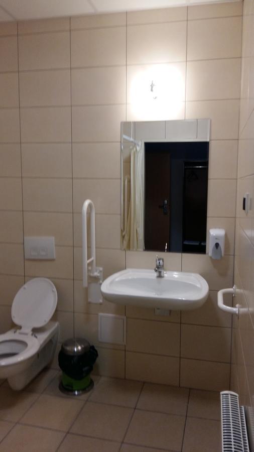 Motel Stare Brynki Przy Stacji Bp Trojka Chlebowo Extérieur photo